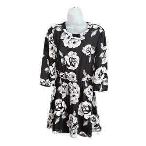 Black and White Floral Dress Size Medium